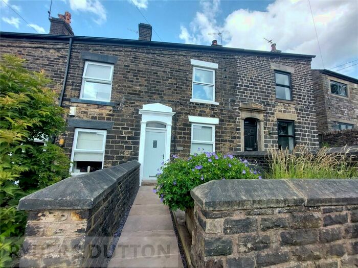 2 Bedroom Terraced House To Rent In Quick Edge Lane, Grotton, Oldham, Greater Manchester, OL4