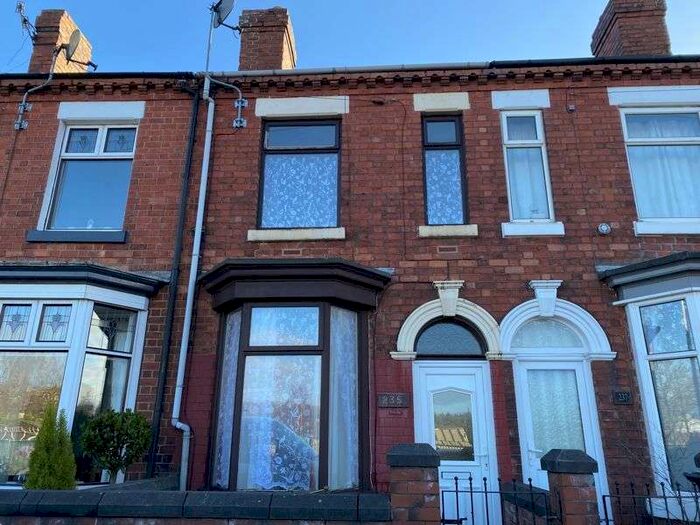 2 Bedroom Property To Rent In Campbell Road, Stoke-on-trent, ST4