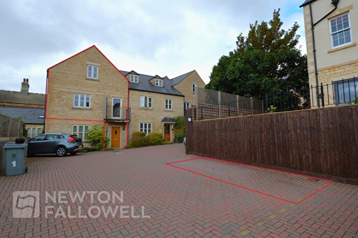 2 Bedroom Maisonette To Rent In St. Leonards Street, Stamford, PE9