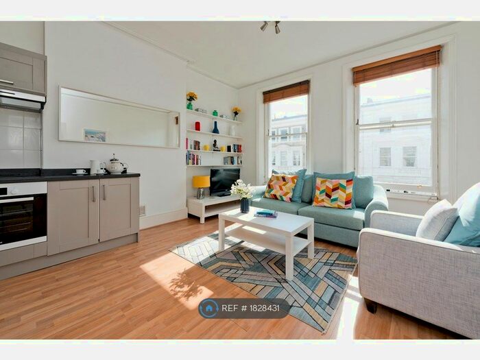 2 Bedroom Flat To Rent In Charleville Road, London, W14