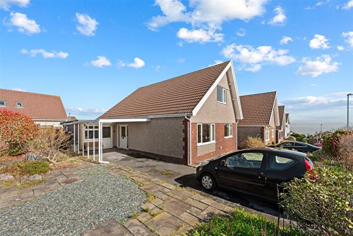 4 Bedroom Detached House For Sale In Silver Close, West Cross, Swansea, SA3