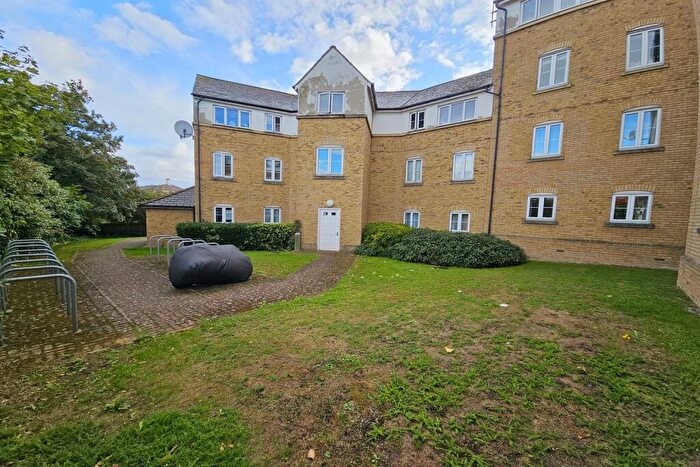 1 Bedroom Flat For Sale In Holden Close, Braintree, CM7