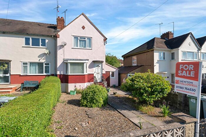 2 Bedroom End Of Terrace House For Sale In Drift Road, Stamford, PE9