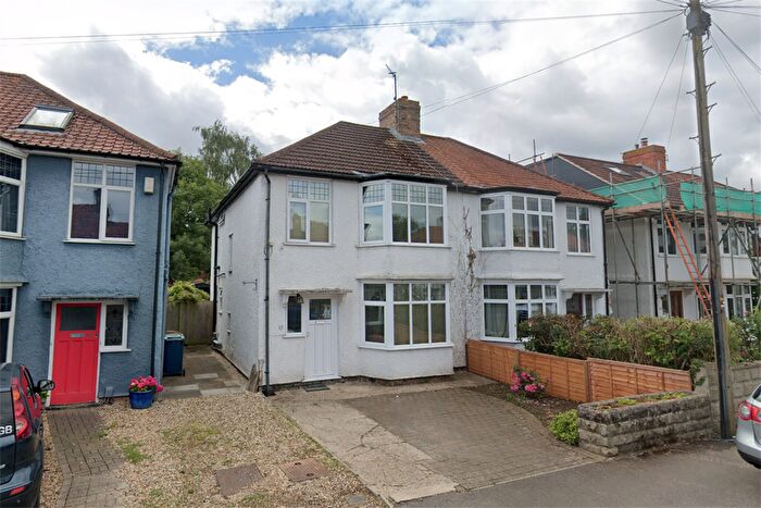 4 Bedroom Semi-Detached House To Rent In Cavell Road, Oxford, OX4