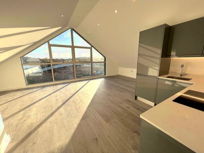 1 Bedroom Apartment To Rent In Liongate House, GU1