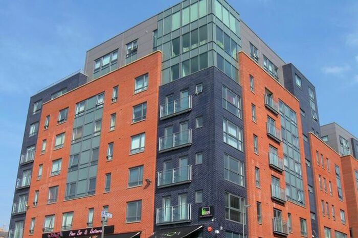 2 Bedroom Flat To Rent In City Gate, Oldham Street, Liverpool City Centre, L1