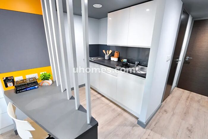 1 Bedroom Flat To Rent In C Evington Road, Leicester, LE2