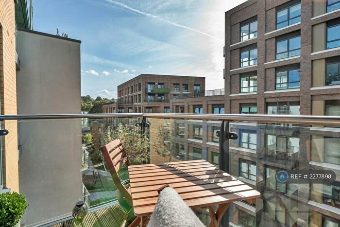 1 Bedroom Flat To Rent In Adana Building, London, SE13