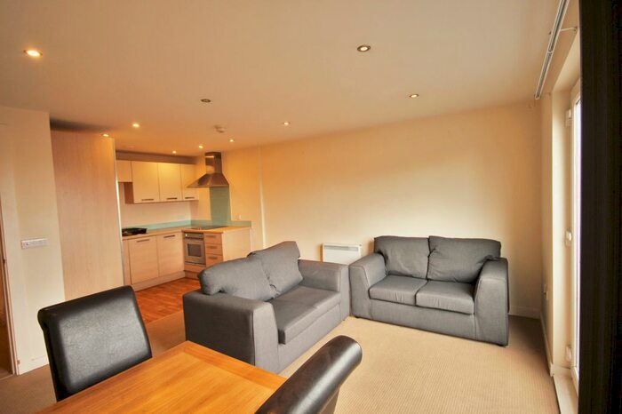 2 Bedroom Flat To Rent In The Pulse, Manchester Street, Manchester, Greater Manchester, M16