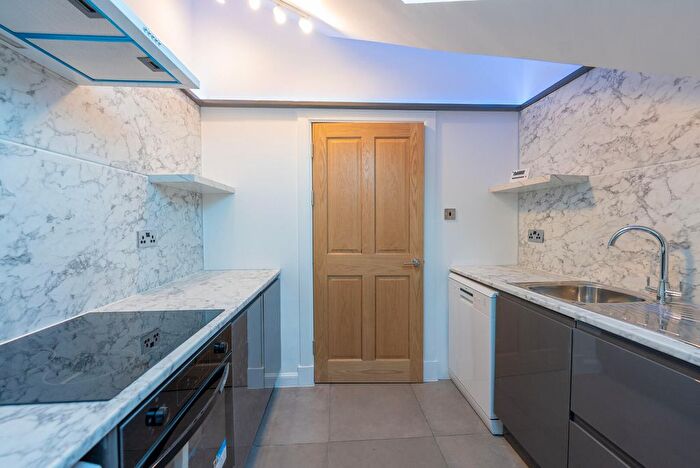 2 Bedroom Flat For Sale In Carradale Street, Coatbridge, ML5