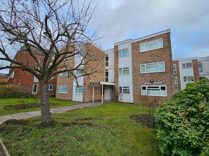 2 Bedroom Flat To Rent In Woodcroft, London Road, Stanmore, Middlesex, HA7
