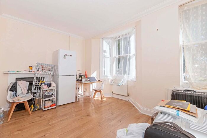 1 Bedroom Flat For Sale In Ditchling Road, Brighton, BN1