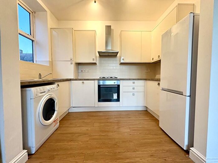 2 Bedroom Flat To Rent In Bertram Road, Liverpool, Merseyside, L17