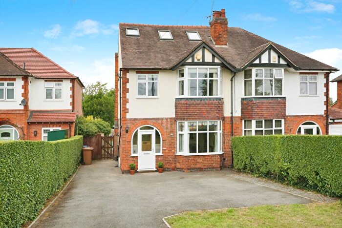 4 Bedroom Semi-Detached House For Sale In Swarkestone Road, Derby, DE73