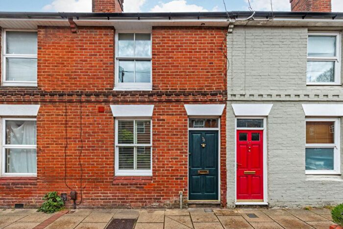 2 Bedroom Terraced House For Sale In Upper Brook Street, Winchester, SO23