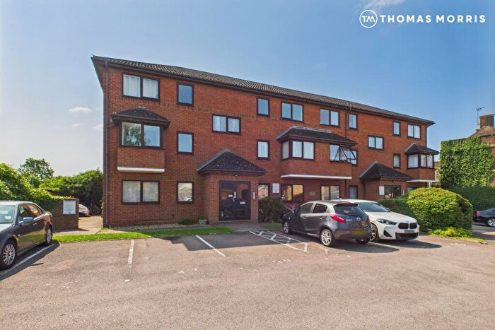 2 Bedroom Apartment For Sale In Back Street, Biggleswade, Bedfordshire, SG18