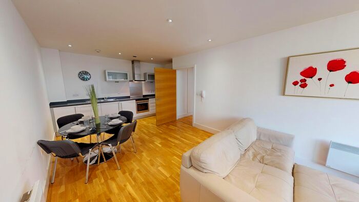 2 Bedroom Flat To Rent In Rumford Place, Liverpool, L3
