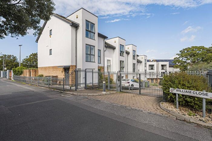 4 Bedroom Terraced House To Rent In William Close, London, SE7