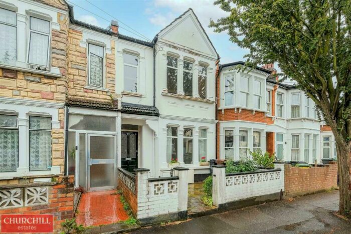 2 Bedroom Flat To Rent In Salisbury Road, Walthamstow, E17