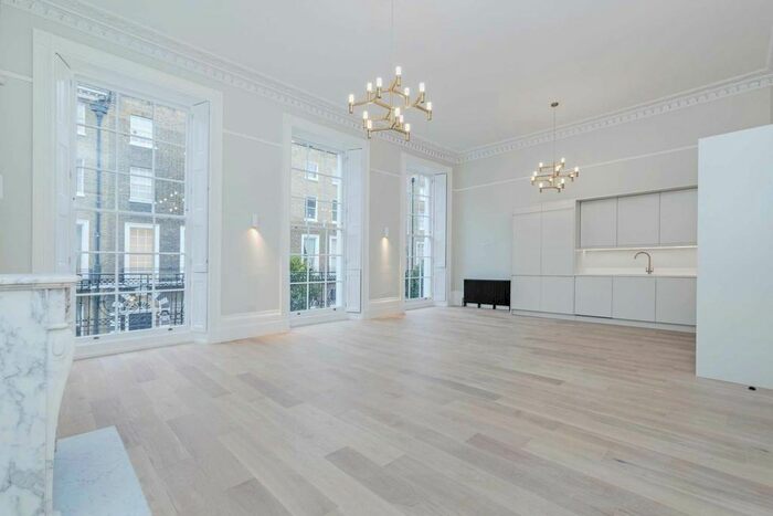 1 Bedroom Flat To Rent In Harley Street, Marylebone, W1G