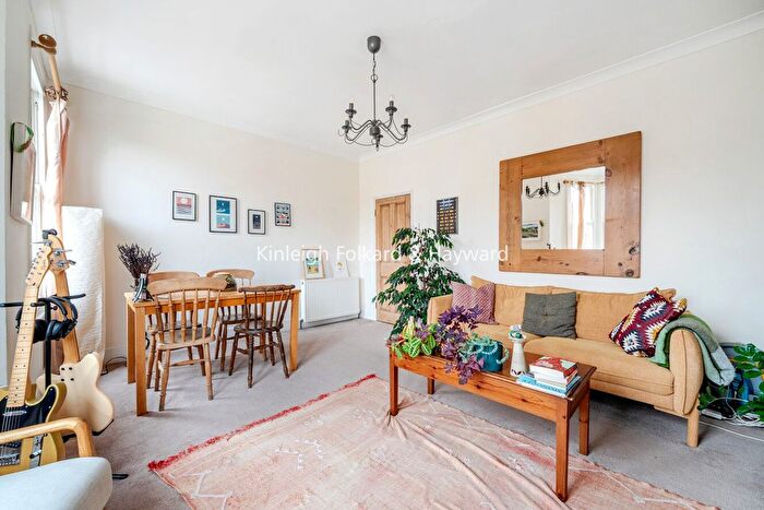 2 Bedroom Flat To Rent In Landrock Road, Crouch End, London, N8
