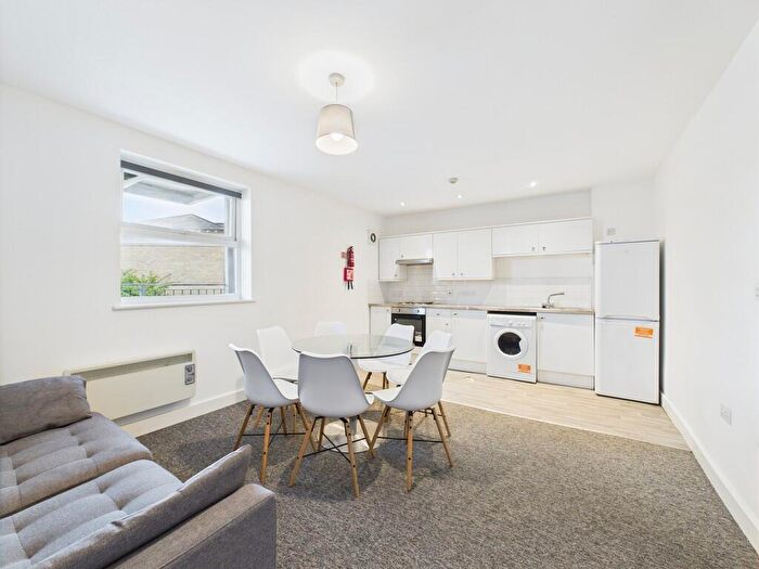 5 Bedroom Apartment To Rent In Hotwells Road, Bristol, BS8