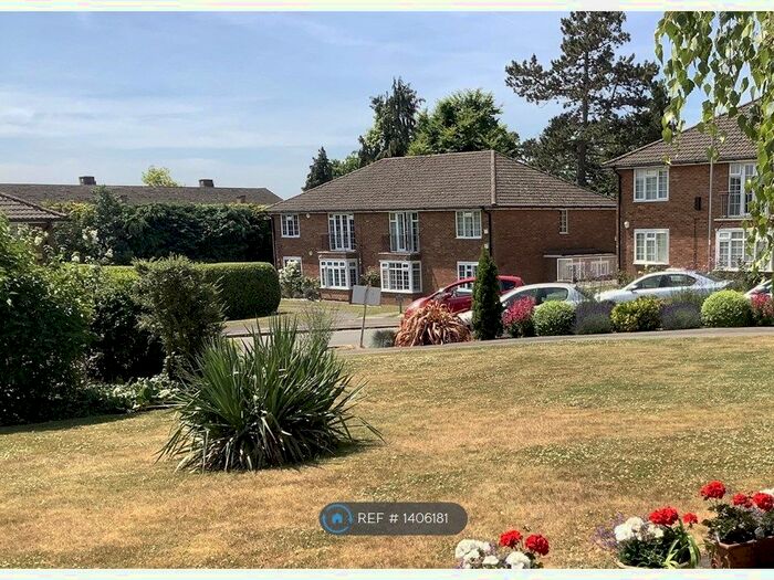 2 Bedroom Maisonette To Rent In Wildoaks Close, Northwood, HA6