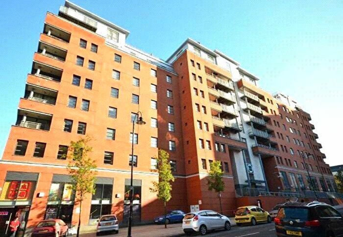 2 Bedroom Apartment To Rent In The Quadrangle, Lower Ormond Street, Manchester City Centre, M1
