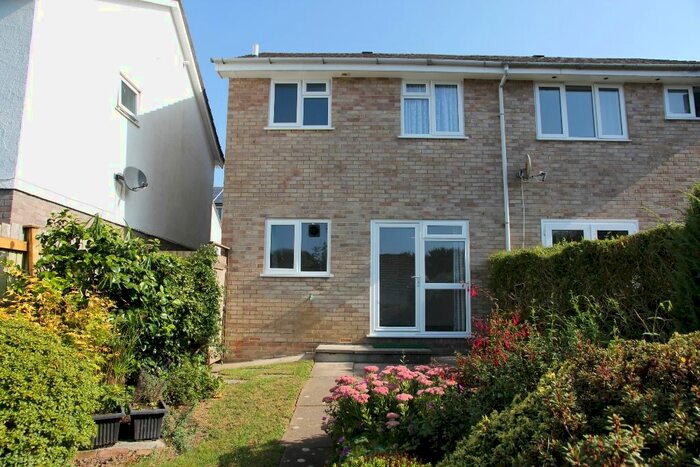 3 Bedroom Semi-Detached House To Rent In Chirgwin Road, Truro, TR1
