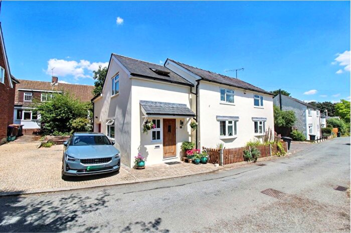 4 Bedroom Detached House For Sale In Froghall Lane, Walkern, Stevenage, SG2