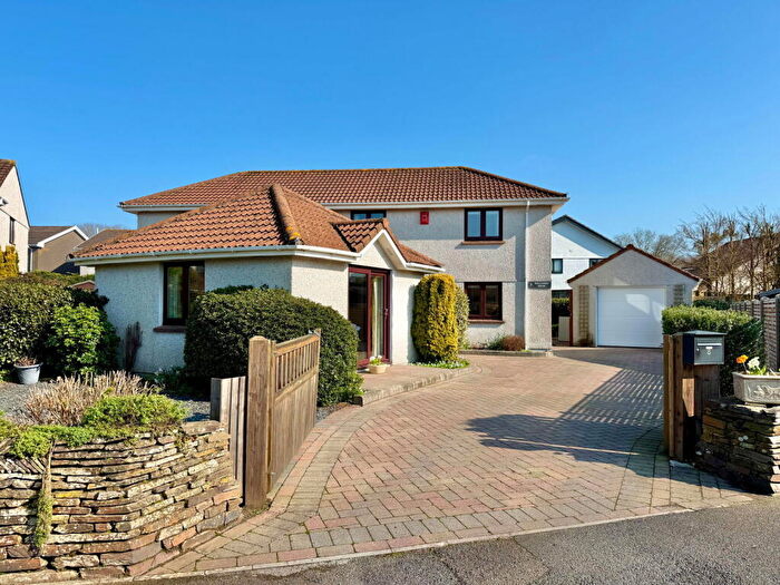 4 Bedroom Detached House For Sale In Franklin Close, Wadebridge, PL27