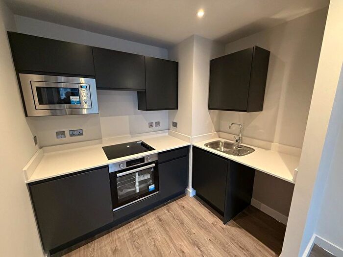 1 Bedroom Flat To Rent In Merchants Wharf, Commerce Quay, Salford, M5