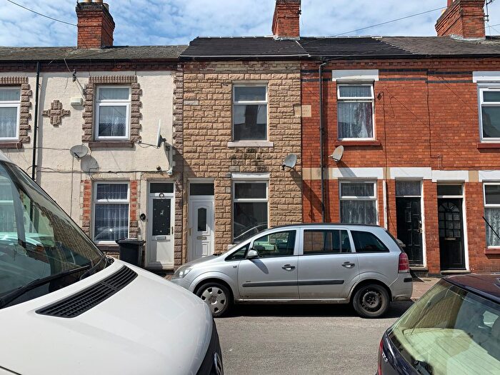 3 Bedroom Terraced House To Rent In Clifford Street, Leicester, LE3