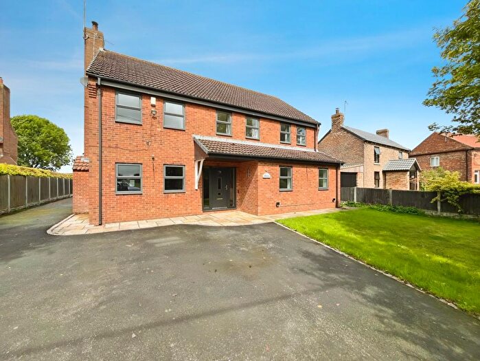 6 Bedroom Property For Sale In Holme-On-Swale, Thirsk, YO7