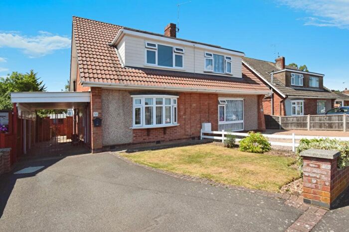 3 Bedroom Semi-Detached House For Sale In Kent Crescent, Wigston, Leicestershire, LE18