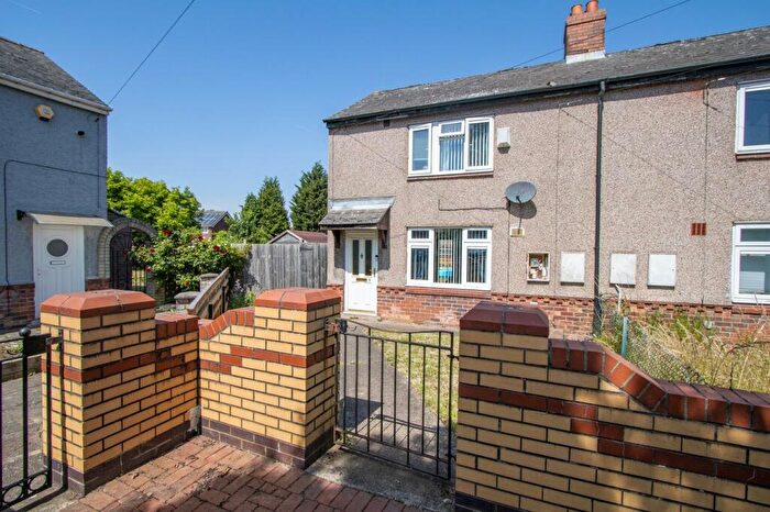 3 Bedroom End Of Terrace House For Sale In Brunswick Square, Stainforth, Doncaster, DN7