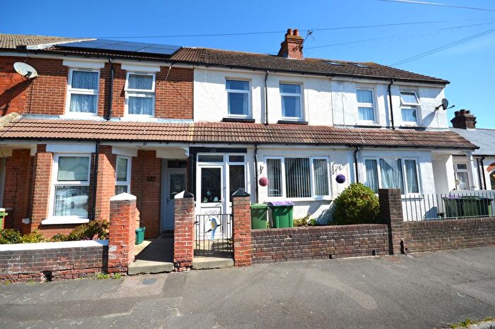 3 Bedroom Terraced House For Sale In Darlinghurst Road, Folkestone, CT19