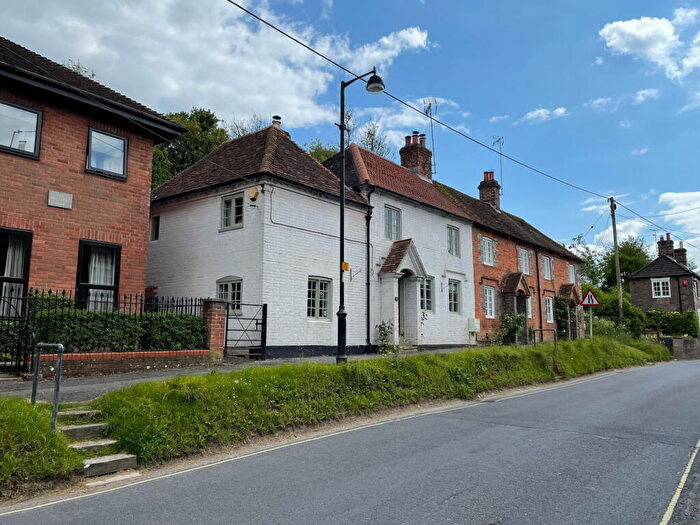 3 Bedroom Semi Detached House To Rent In Swan Street, Kingsclere, Newbury, RG20