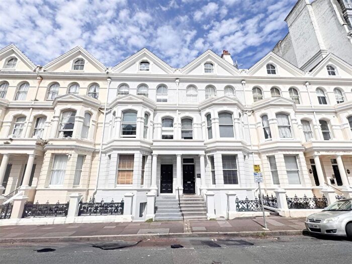 2 Bedroom Flat For Sale In Burlington Place, Eastbourne, BN21