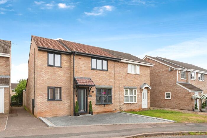 4 Bedroom Semi-Detached House For Sale In Noble Avenue, Bristol, BS30