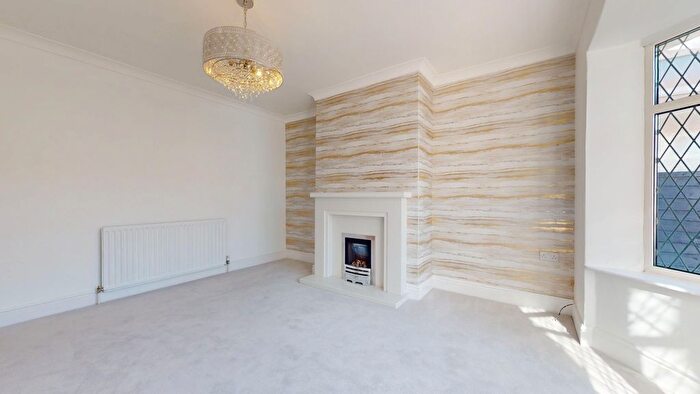 2 Bedroom Semi-Detached Bungalow For Sale In Sunniside Drive, South Shields, NE34