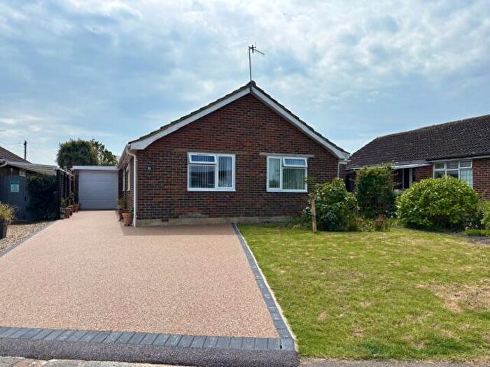 3 Bedroom Detached Bungalow For Sale In Sunnymead Drive, Selsey, PO20