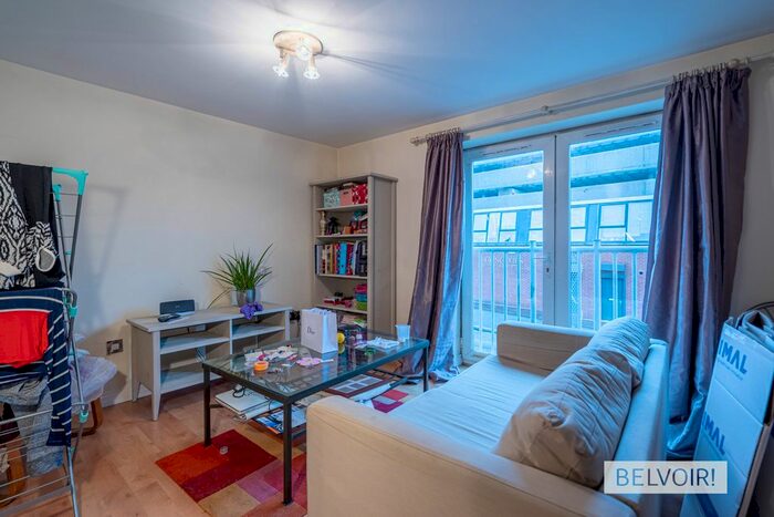 2 Bedroom Flat To Rent In Carpathian Court, Augusta Street, Jewellery Quarter, Birmingham, B18