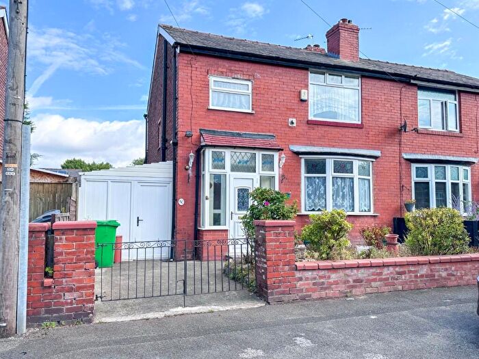 3 Bedroom Semi-Detached House For Sale In Crompton Road, Burnage, Manchester, M19