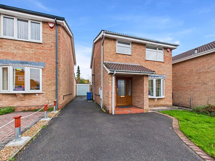 3 Bedroom Detached House To Rent In Freesia Close, Mickleover, DE3