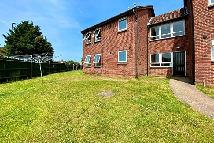 Studio To Rent In Bramber Court, SL1