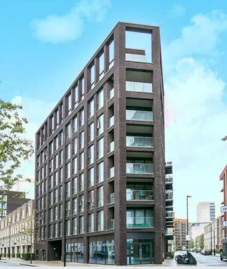 3 Bedroom Apartment To Rent In Admiralty Avenue, London, E16