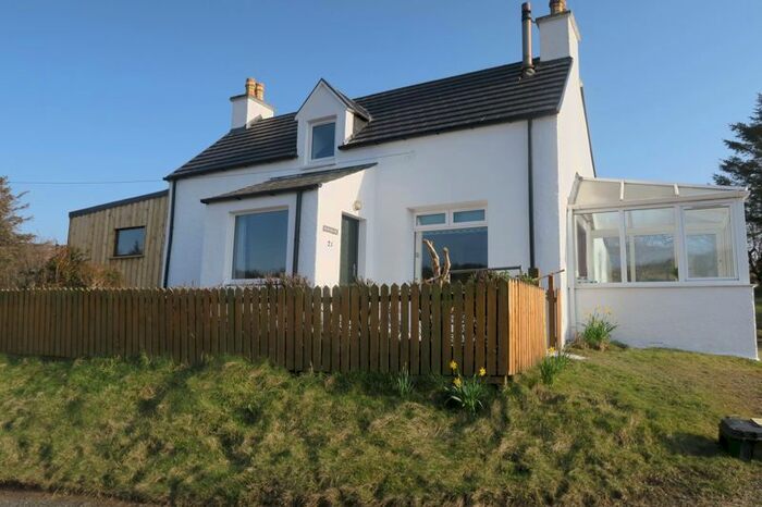 3 Bedroom Detached House For Sale In Tarskavaig, Isle Of Skye, IV46