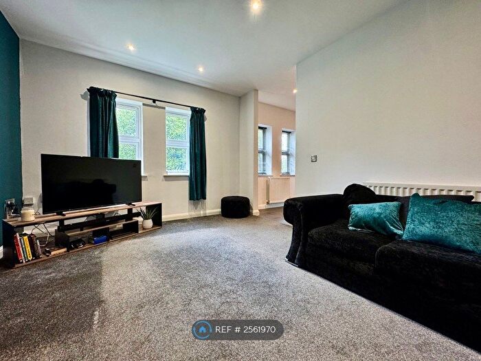 2 Bedroom Flat To Rent In Chetwynd Court, Stockton-On-Tees, TS19