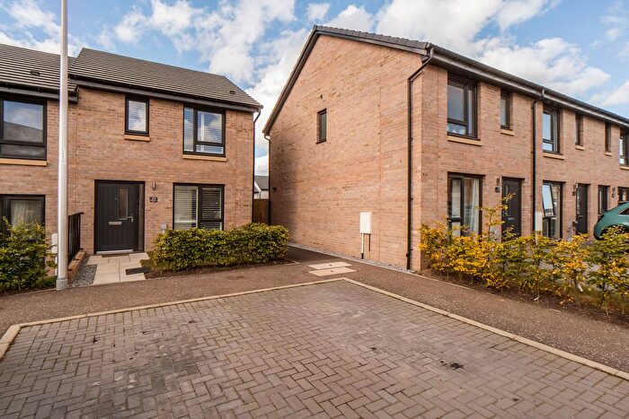 2 Bedroom End Of Terrace House For Sale In Cammo Tower View, Edinburgh, EH4